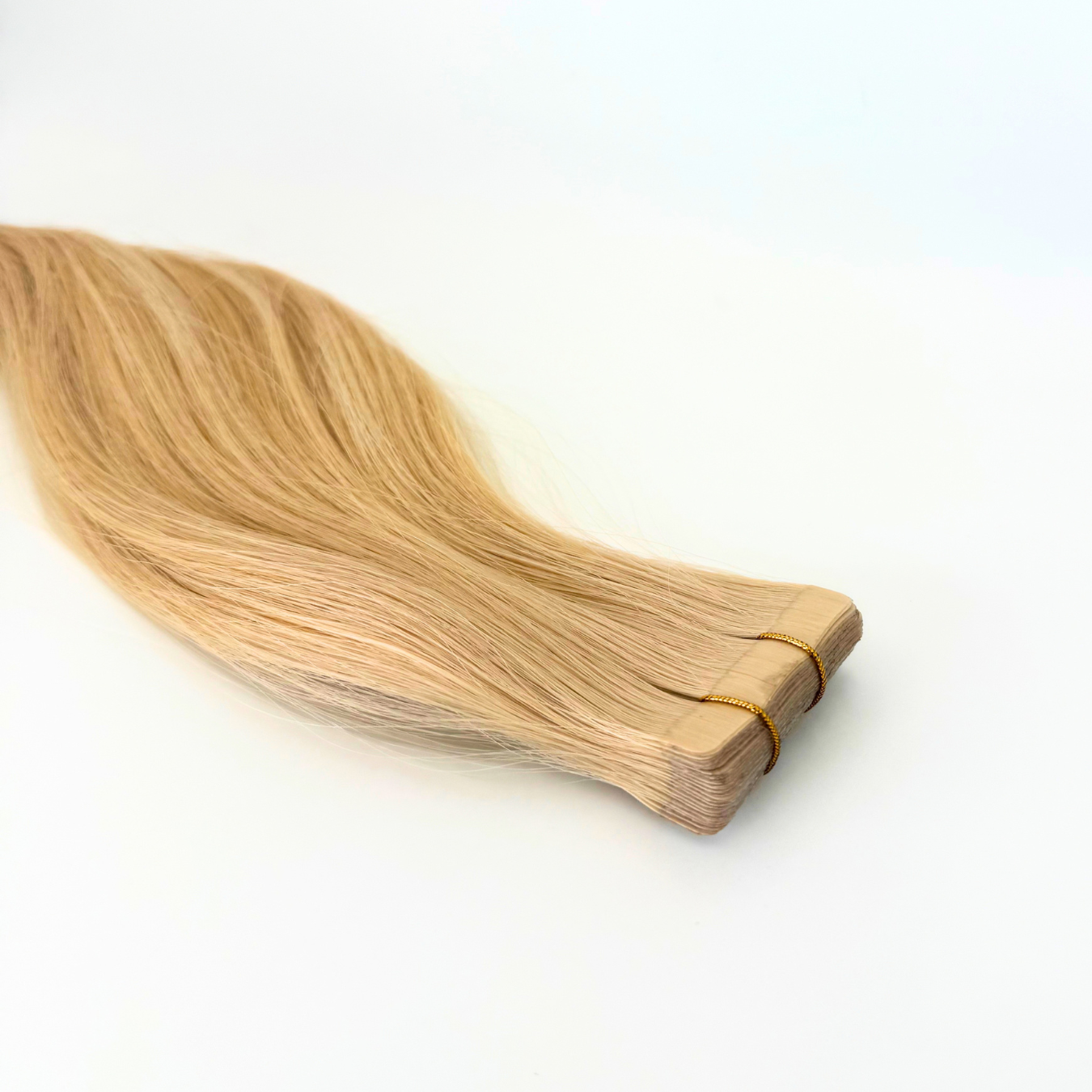 #16 Creamy Blonde 16" 44G Tape OUTLET